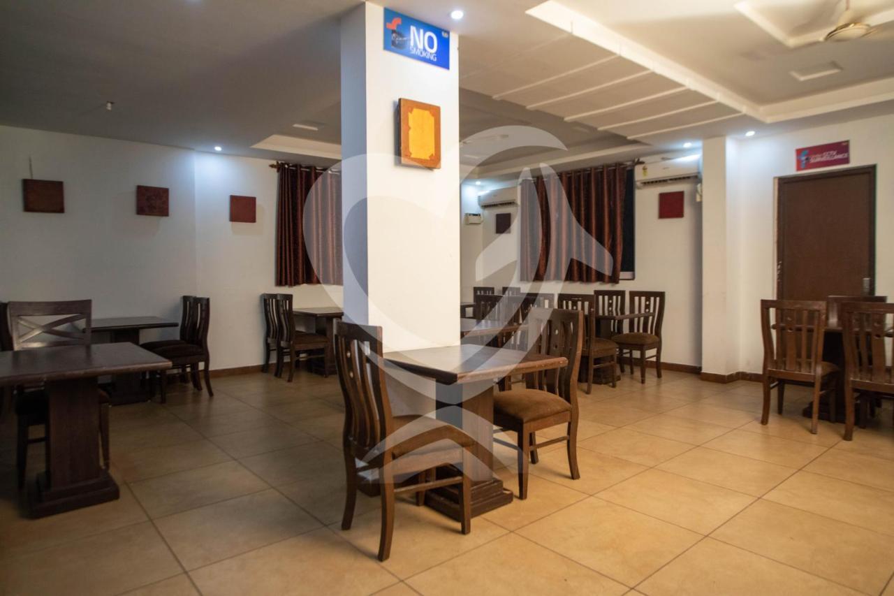 De Alcazar Calangute Ξενοδοχείο Εξωτερικό φωτογραφία
